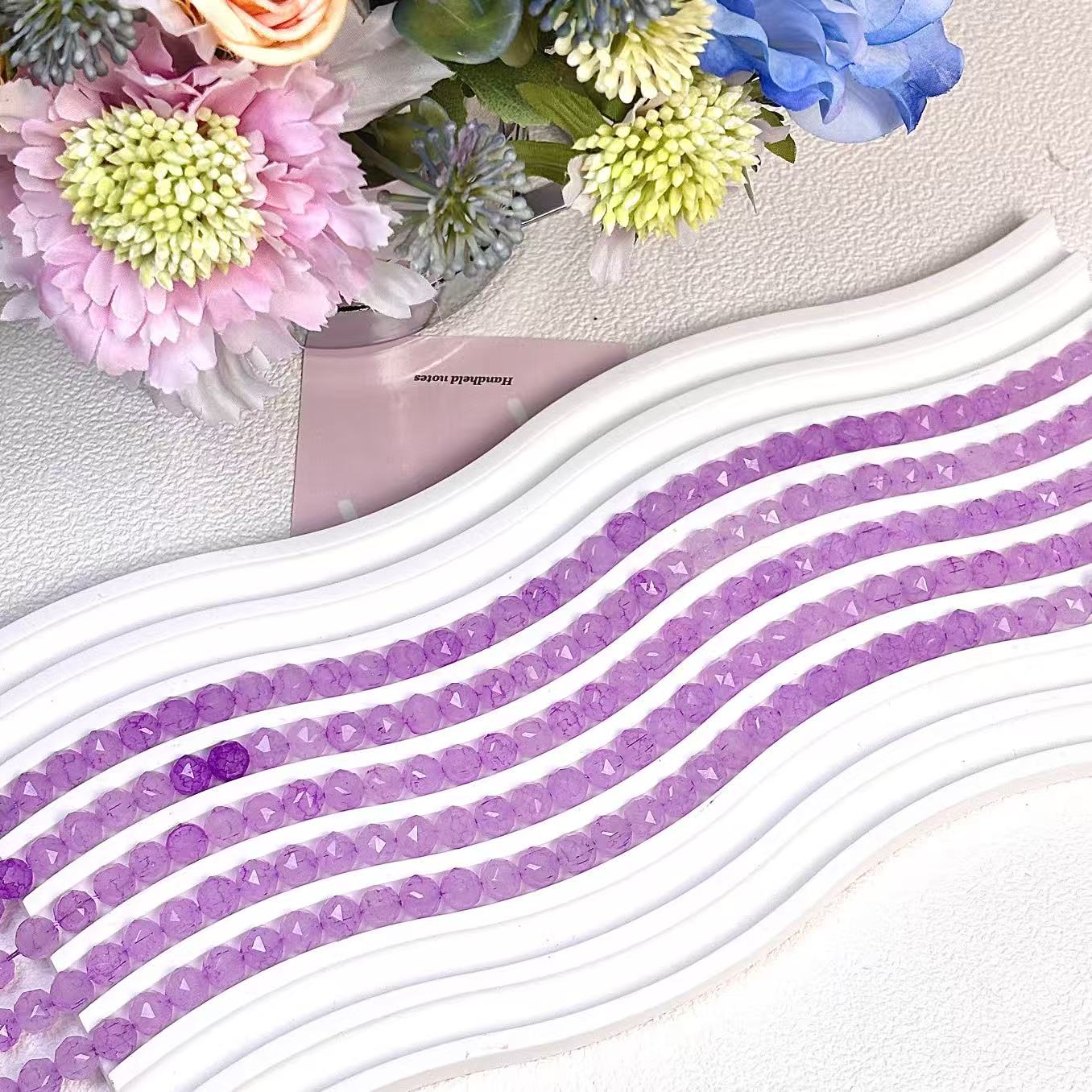 氷を砕くのビーズ