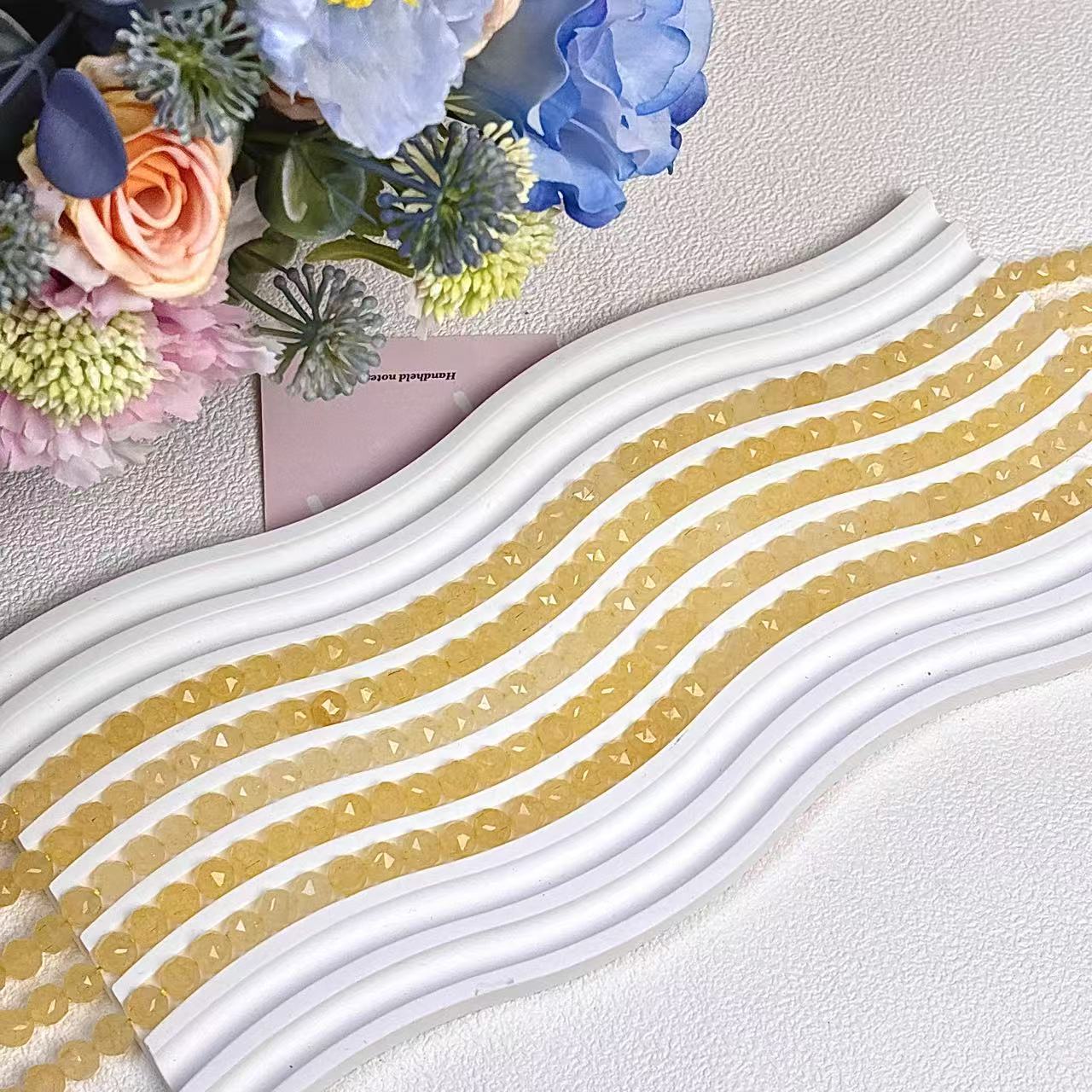 氷を砕くのビーズ