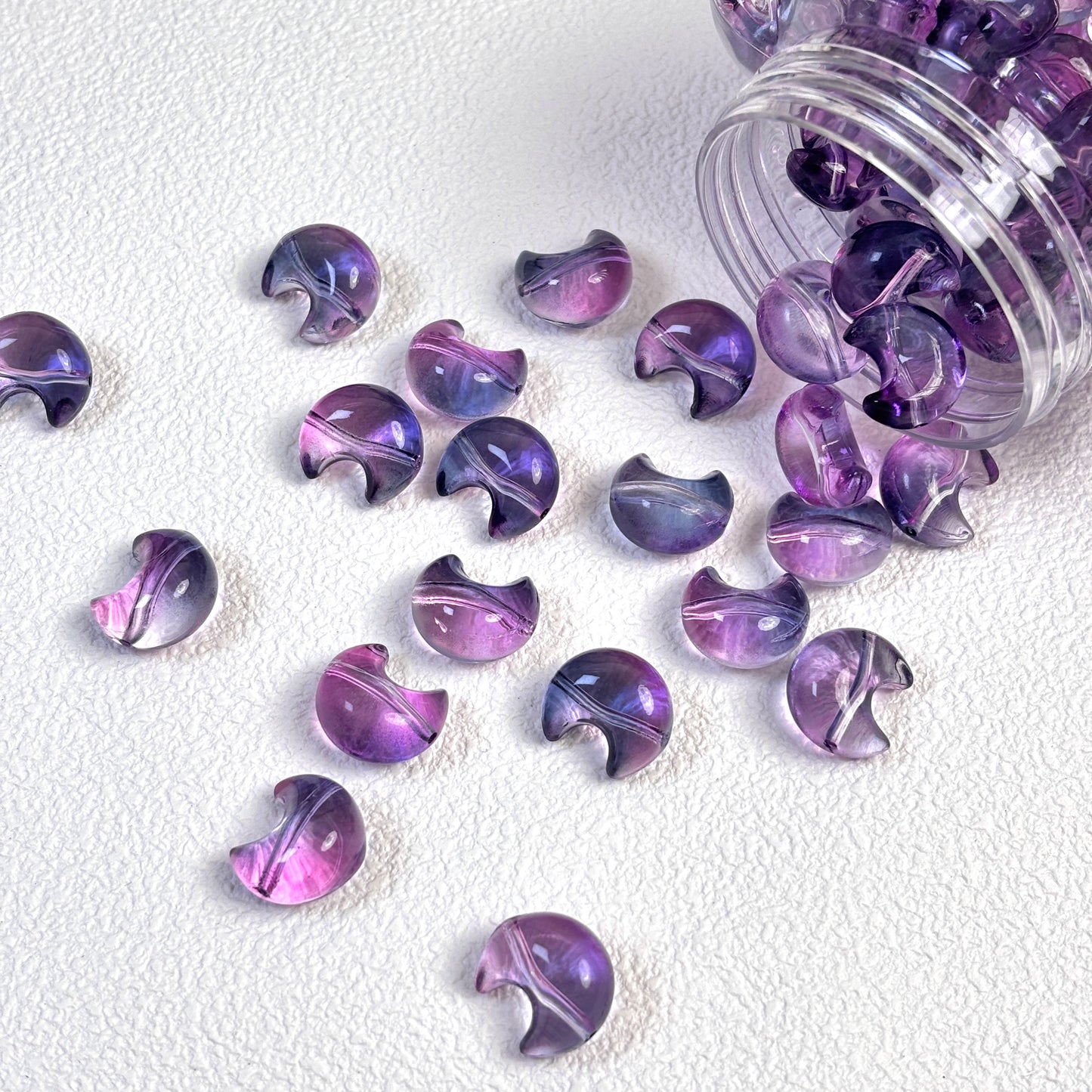 月を保護します