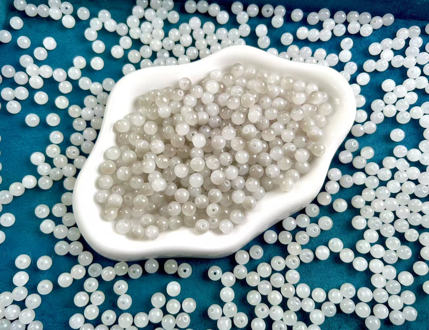 UVで色が変わる魔法ビーズ！ ブレスレット・ストラップ手作りキット用 バラ売りビーズパーツ