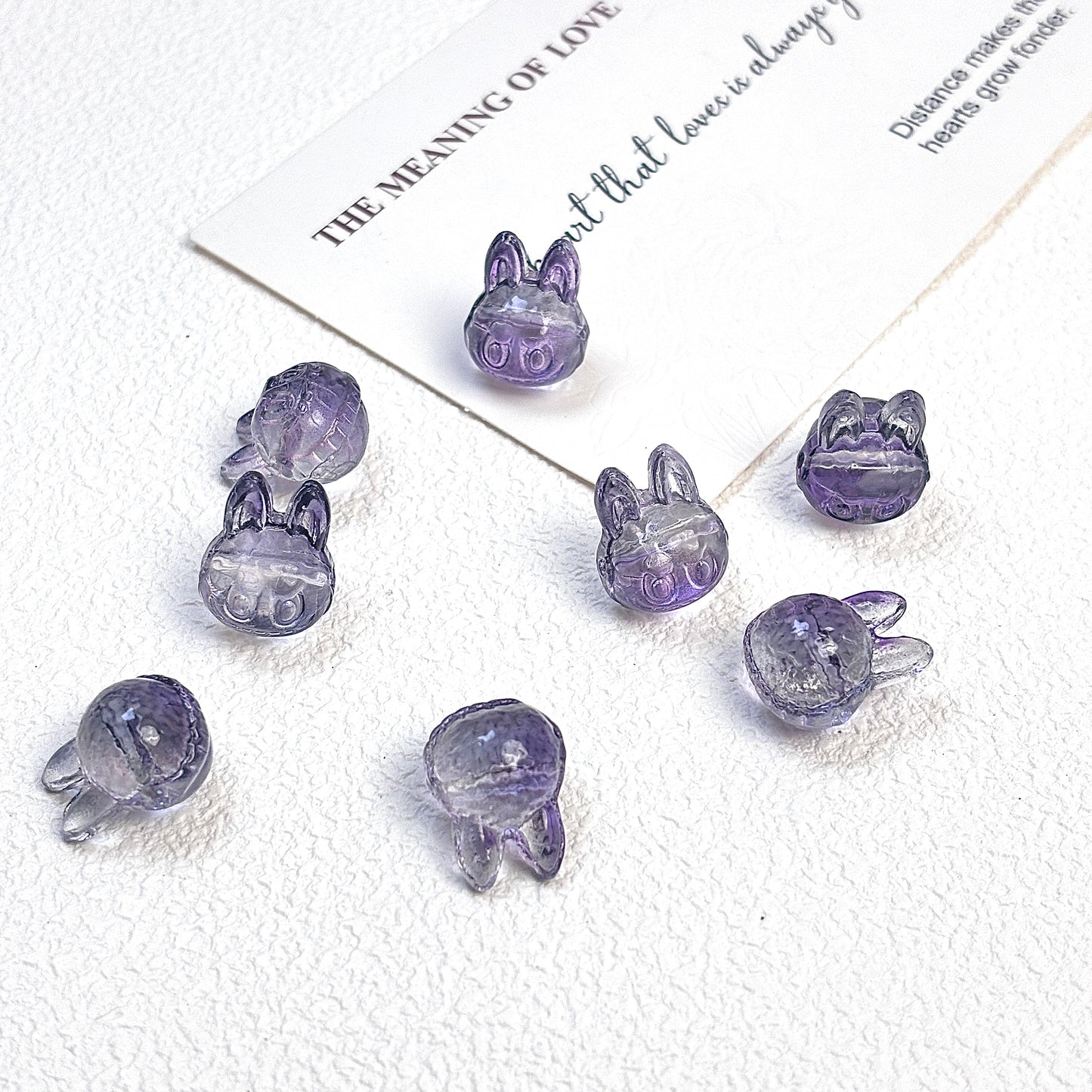 labubuガラスアクセサリー