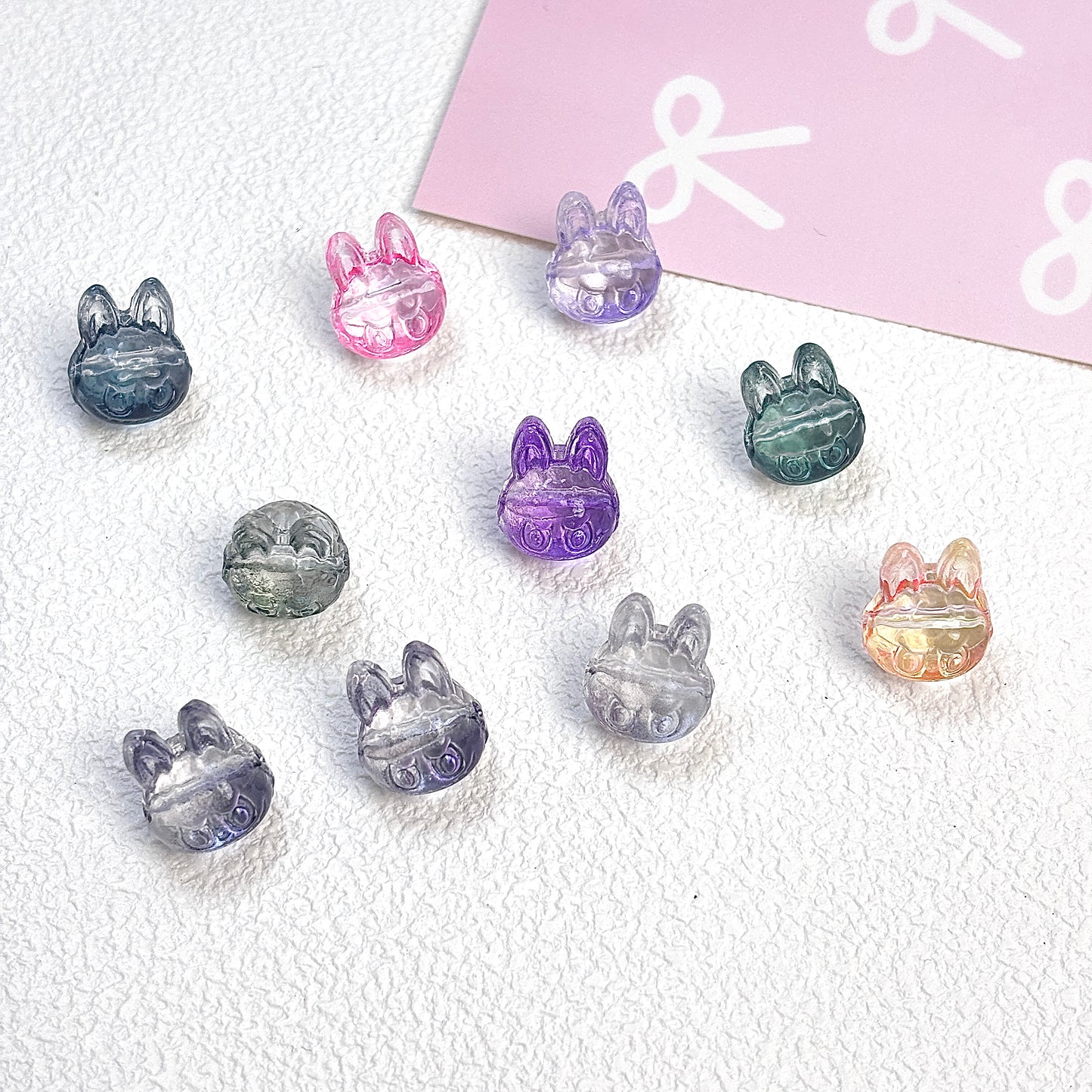 labubuガラスアクセサリー